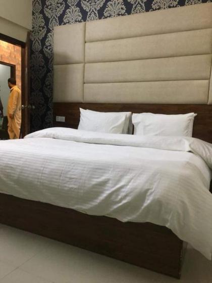Best Accommodation Inn Karachi - image 13