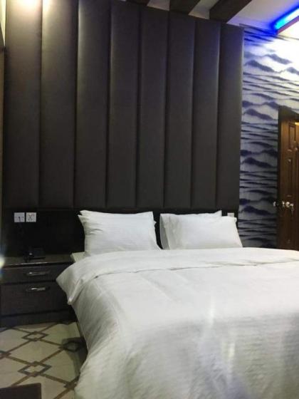 Best Accommodation Inn Karachi - image 8