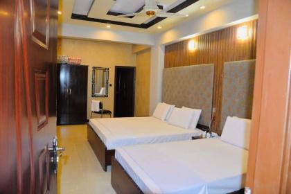 Sapphire Guest House - image 4