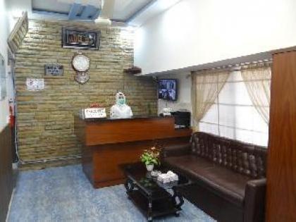 Lavish Inn Guest House Karachi