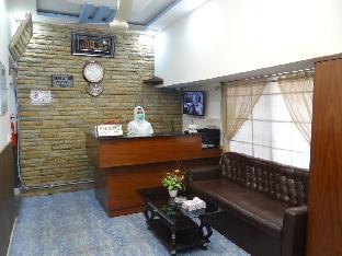 Lavish Inn Guest House - main image