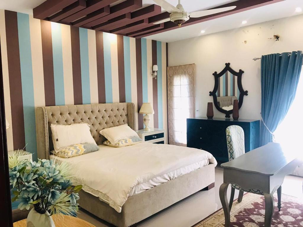 Hotel Family Guest House - main image