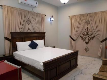 Hotel Family Guest House - image 18