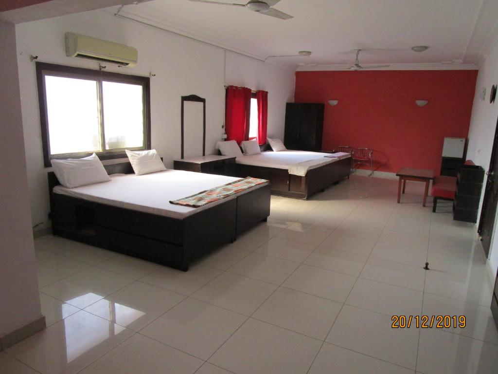 A-21 Guest House - image 5