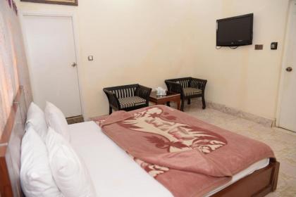 Stay Inn Guest House - image 13