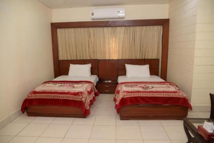 Stay Inn Guest House - image 15