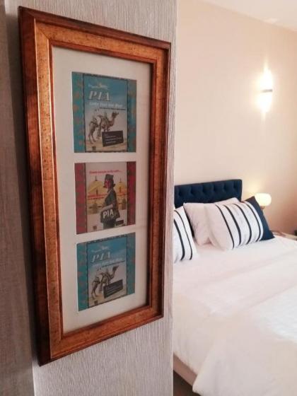 Airport Hotel - image 5