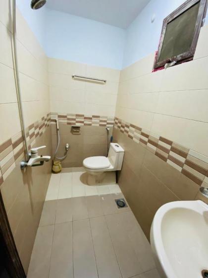 Karachi Inn Guest House - image 3