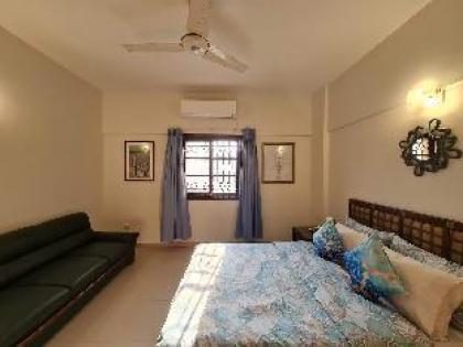 Zaha Home: Shahvar Manzil-3br aptBukhari CommDHA - image 7