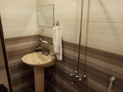Hotel Inn PECHS - image 28
