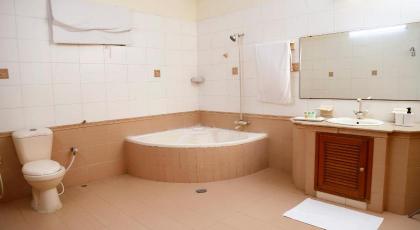 Waypoint Hotel - image 27