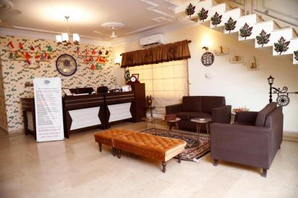 Waypoint Hotel - image 3