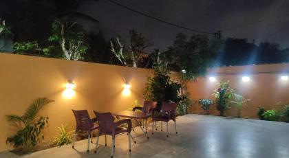 Waypoint Hotel - image 4