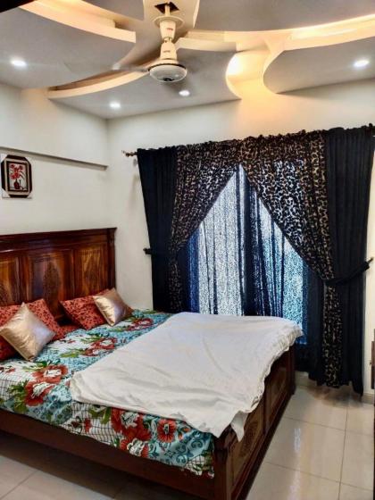 Skyloft condo (apartment) near sea view karachi