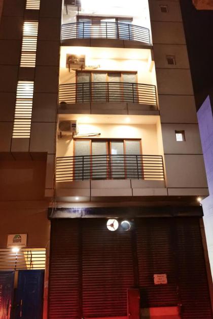 Diamond Apart's Dha Karachi - image 6