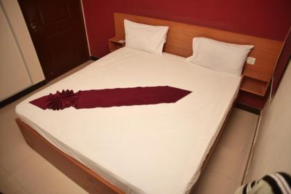 Remarkable Diamond Apartment Dha Defense Karachi - image 24