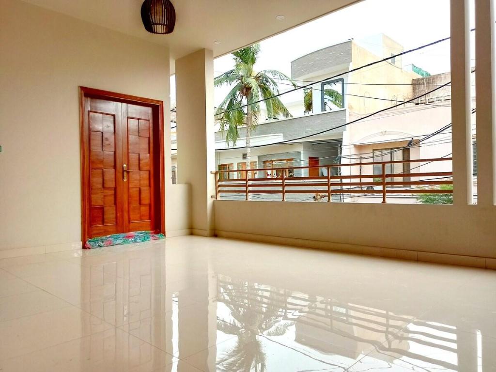 Adorable 3-bedroom vacation house near KDA market. - image 5