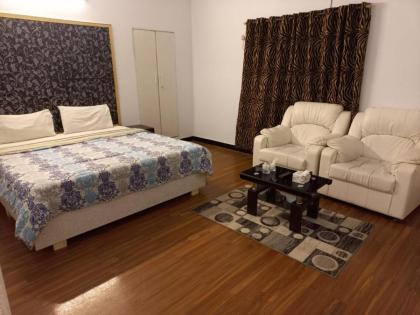 Karachi Guest House & Couple Hotel - image 17
