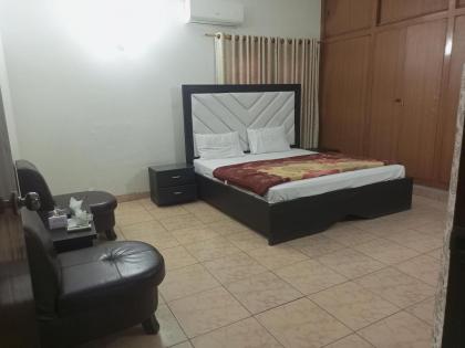 Karachi Guest House & Couple Hotel - image 25