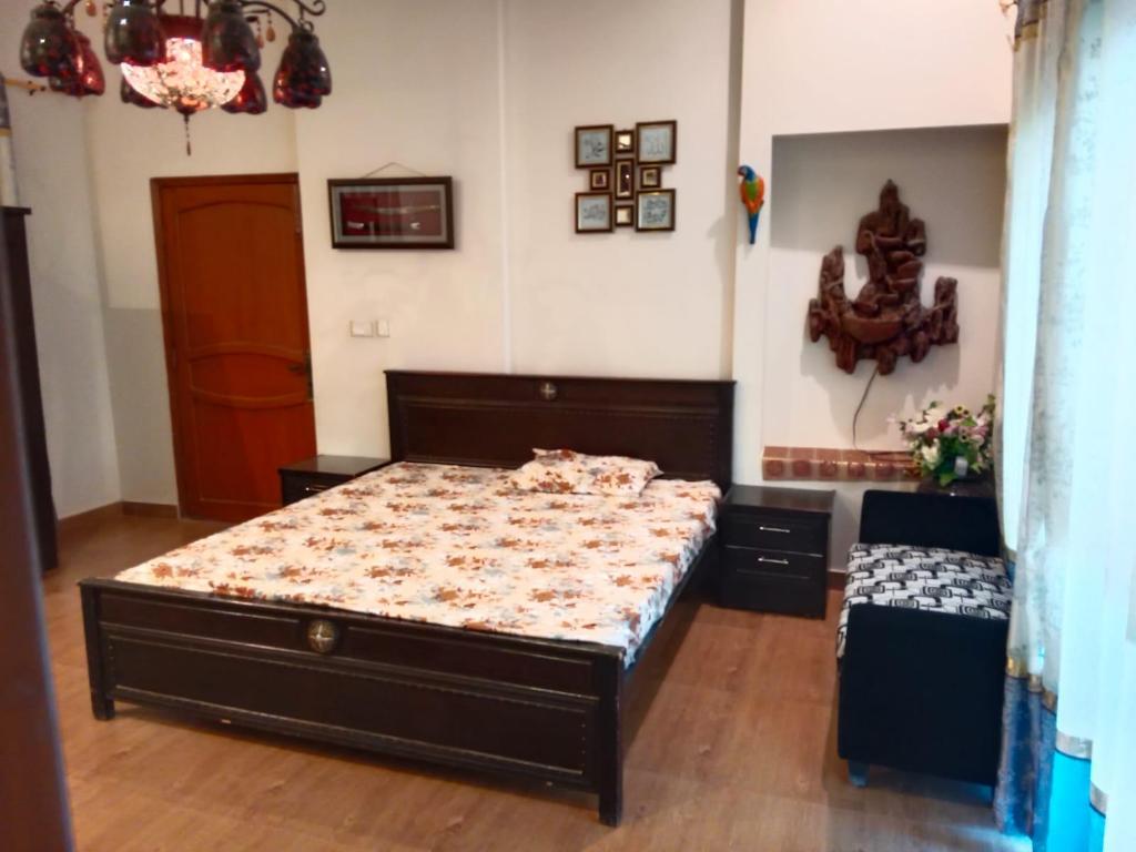 Sky Guest House Karachi - main image