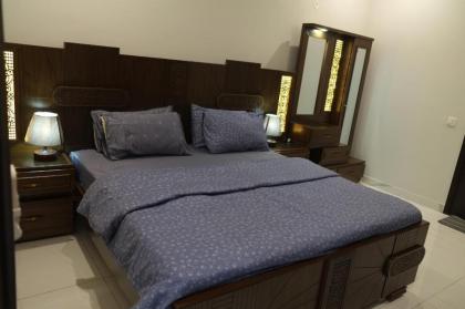 Al Rasheed Apartments second floor apartment - image 23