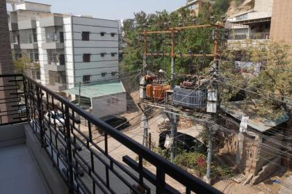 Al Rasheed Apartments second floor apartment - image 25