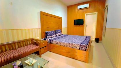 Best Couple Coprtive Guest House - image 2
