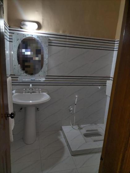 Jinnah Airport Hotel - image 10