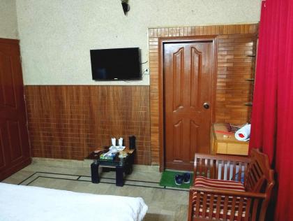 Jinnah Airport Hotel - image 27