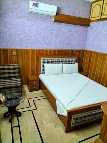 Jinnah Airport Hotel - image 6