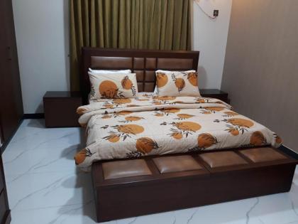Karachi Family Guest House - image 3