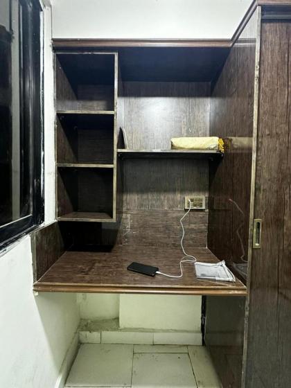 No Unmarried couple- 1-Bed Apartment in North Kara - image 21