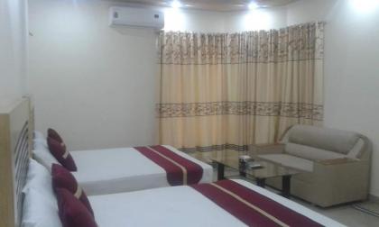 Pramier Inn Near Agha Khan Hospital - image 6