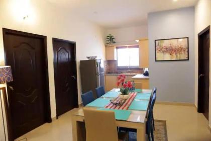 Ghumo - DHA Near Sea View Serviced Apartments