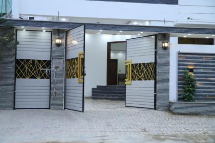 Roomi Rezidor Guest House Karachi 