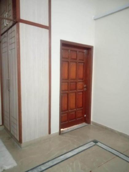 Aviation Guest House Luxury Room - image 6