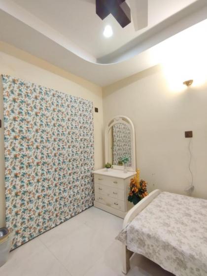 Dream home 2 bedrooms Family - image 14