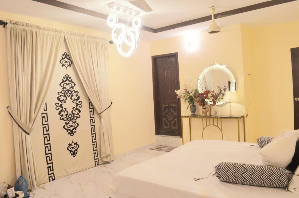 Charming Home - main image