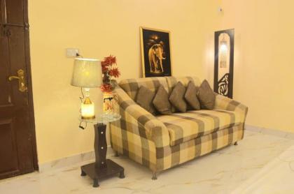 Charming Home - image 13
