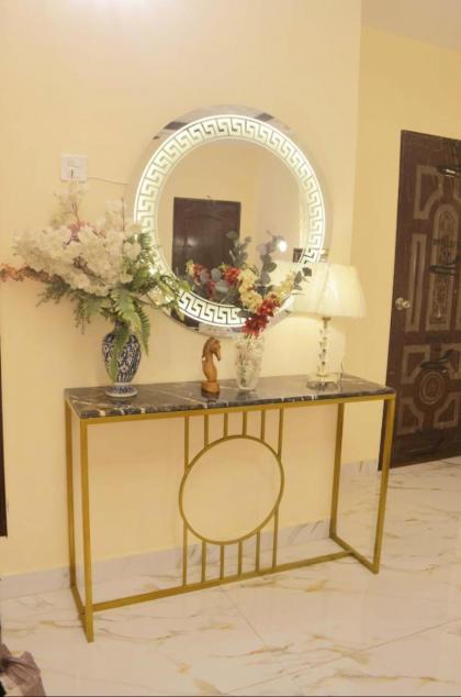 Charming Home - image 14