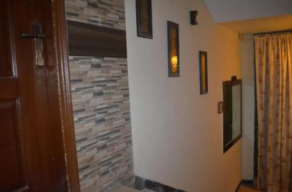 Charming Home - image 16