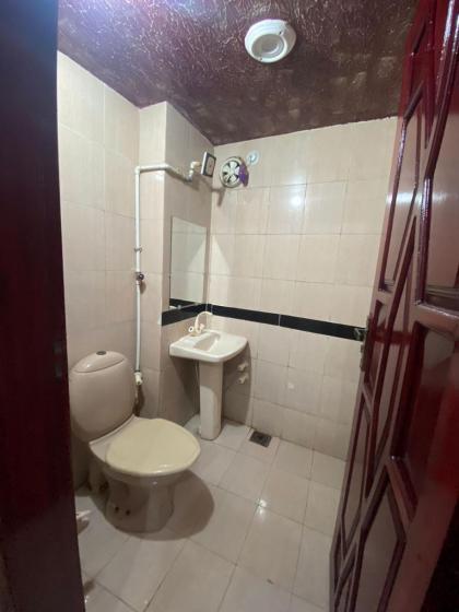 Jinnah inn Guest House - image 17