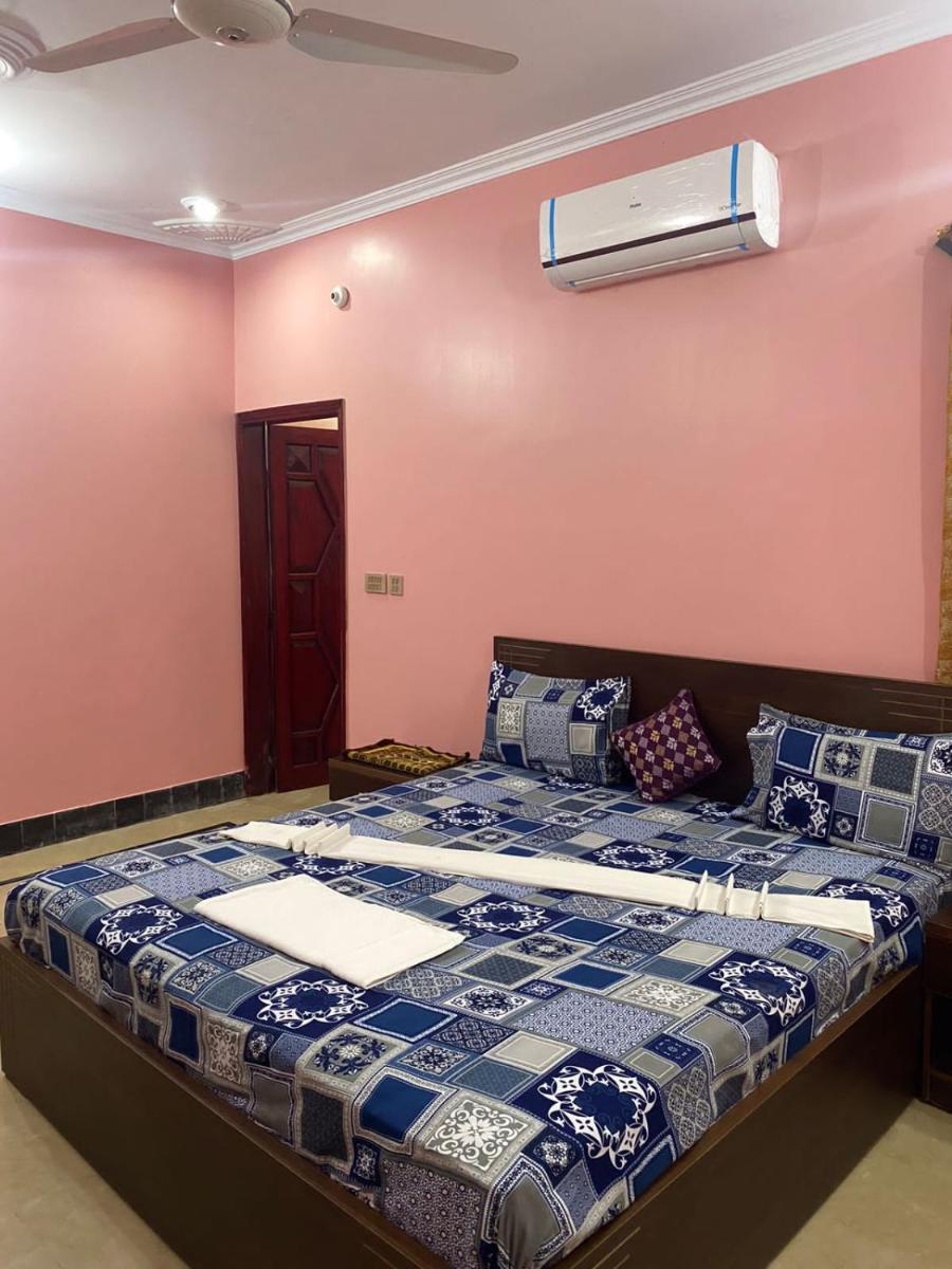 Jinnah inn Guest House - image 2