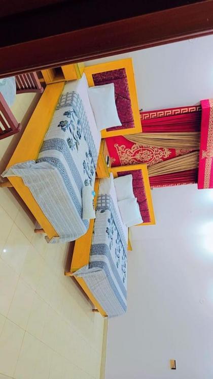 Karachi Room's - image 13