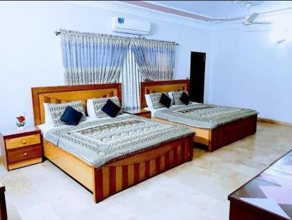 Guest House Galaxy Inn - image 11