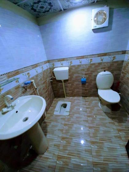 Guest House Galaxy Inn - image 17