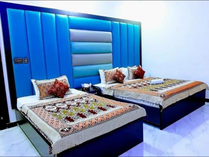 Guest House Galaxy Inn - image 18