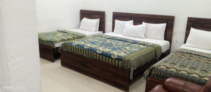 New Star Guest House - image 5