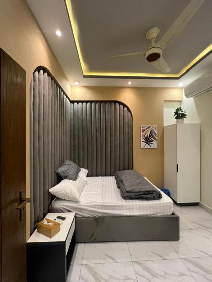 Traveler's Heaven 3BR APT DHA PHASE VI - image 14