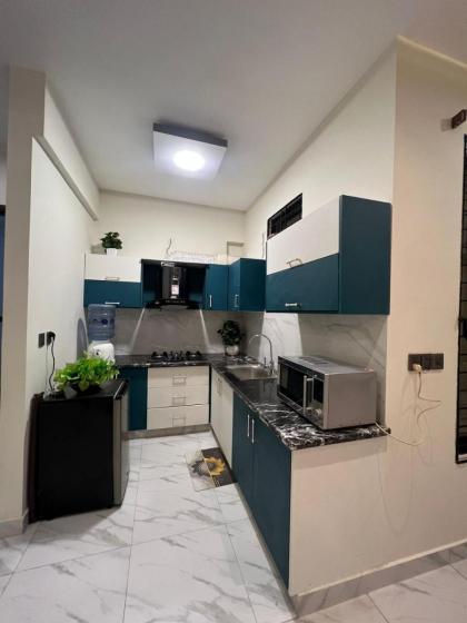 Traveler's Heaven 3BR APT DHA PHASE VI - image 25